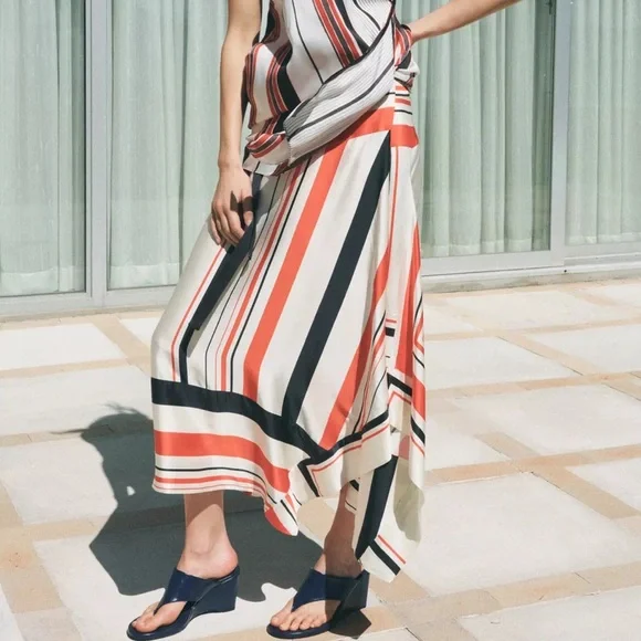 Zara NWT asymmetric striped skirt ZW Collection 2821/038